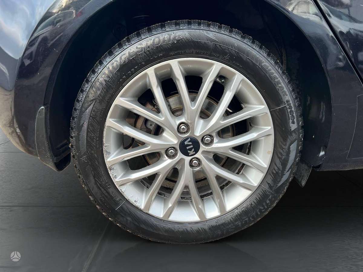 Kia Rio, 1.4 l., hatchback