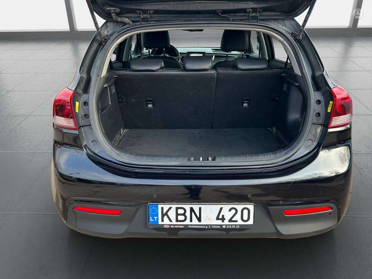 Kia Rio, 1.4 l., hatchback