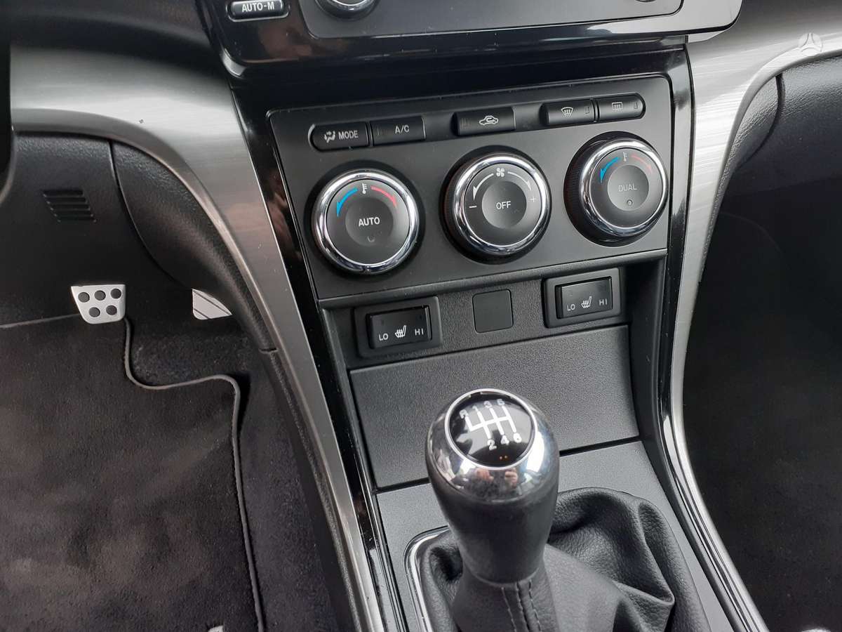 Mazda 6, 2.2 l., Универсал