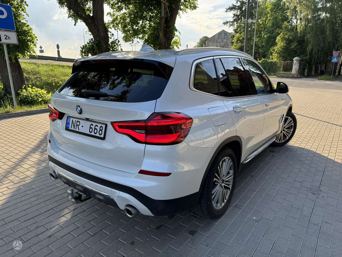 BMW X3, 2.0 l., Внедорожник / Кроссовер