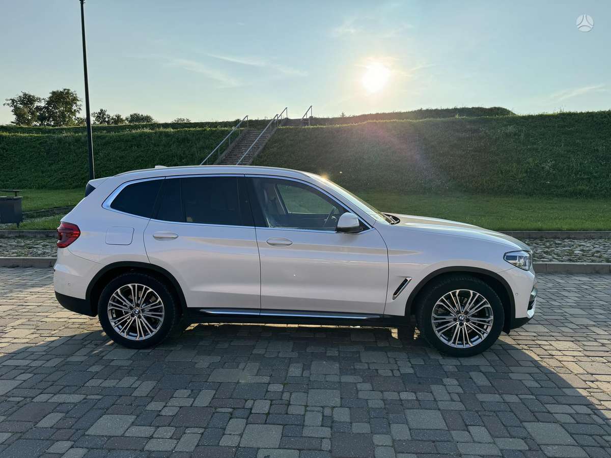 BMW X3, 2.0 l., Внедорожник / Кроссовер