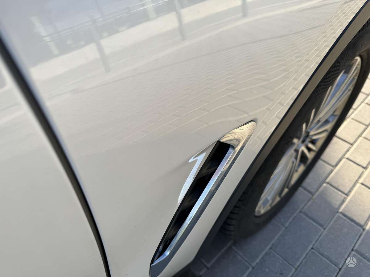 BMW X3, 2.0 l., off-road / crossover