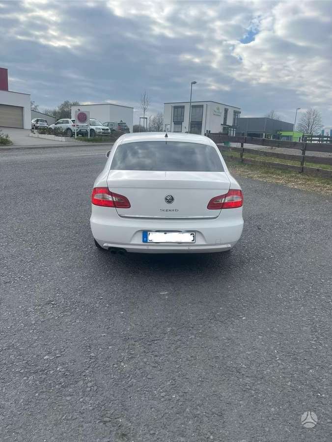 Skoda Superb
