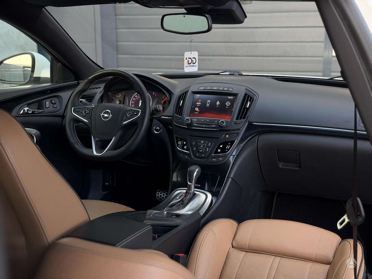 Opel Insignia, 2.0 l., Универсал