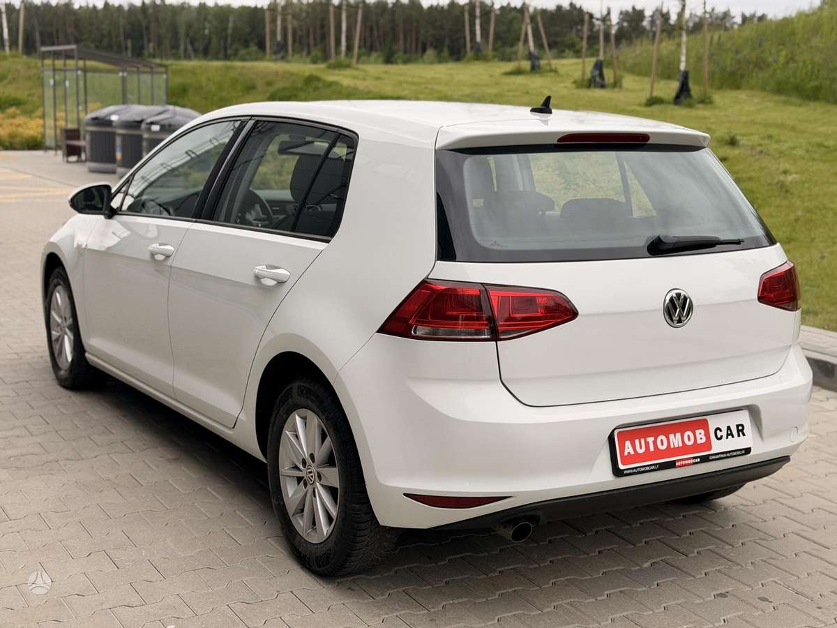 Volkswagen Golf - 7