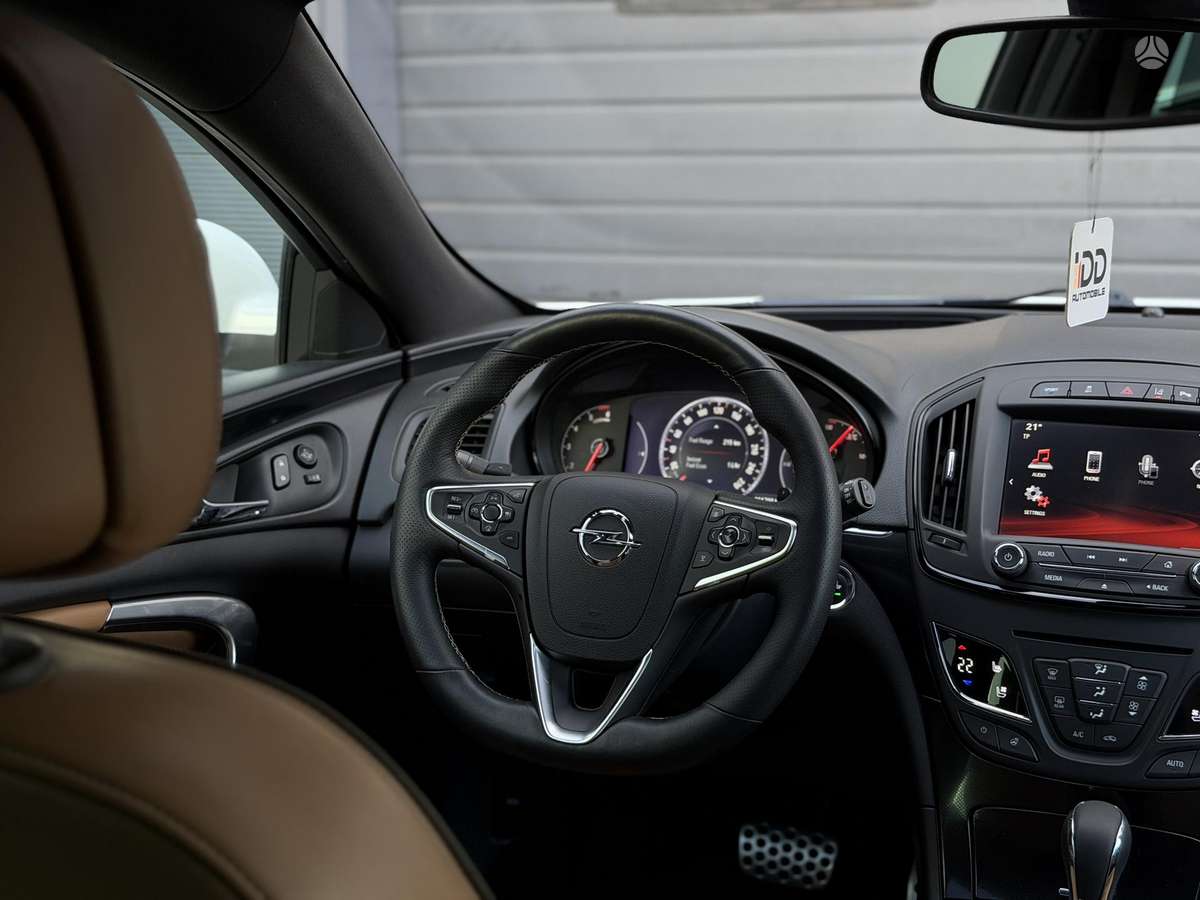 Opel Insignia, 2.0 l., Универсал