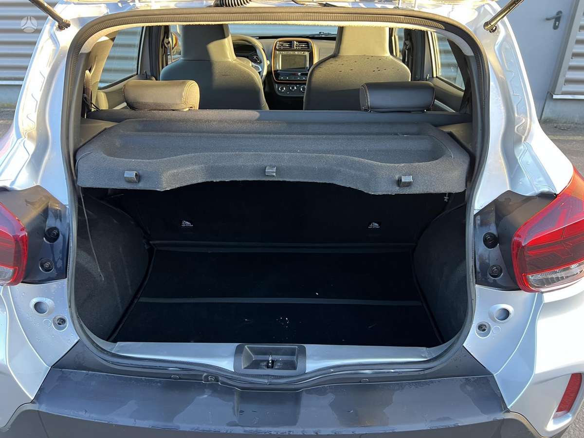 Dacia Spring, 27 kWh, hatchback