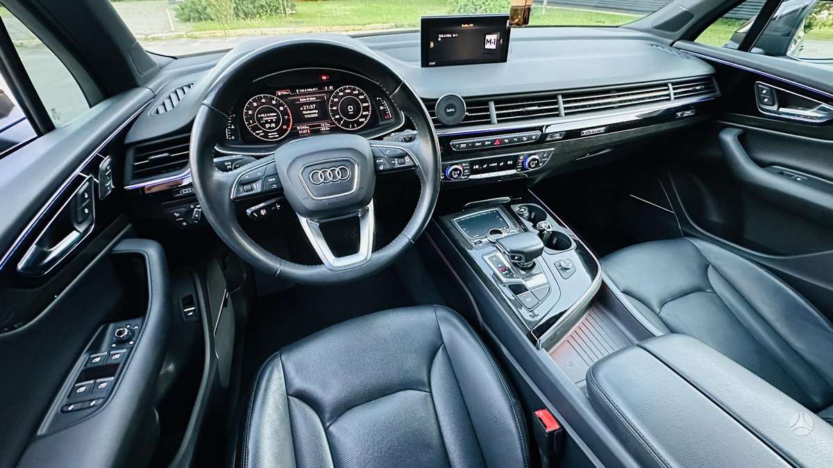 Audi Q7, 3.0 l., Внедорожник / Кроссовер