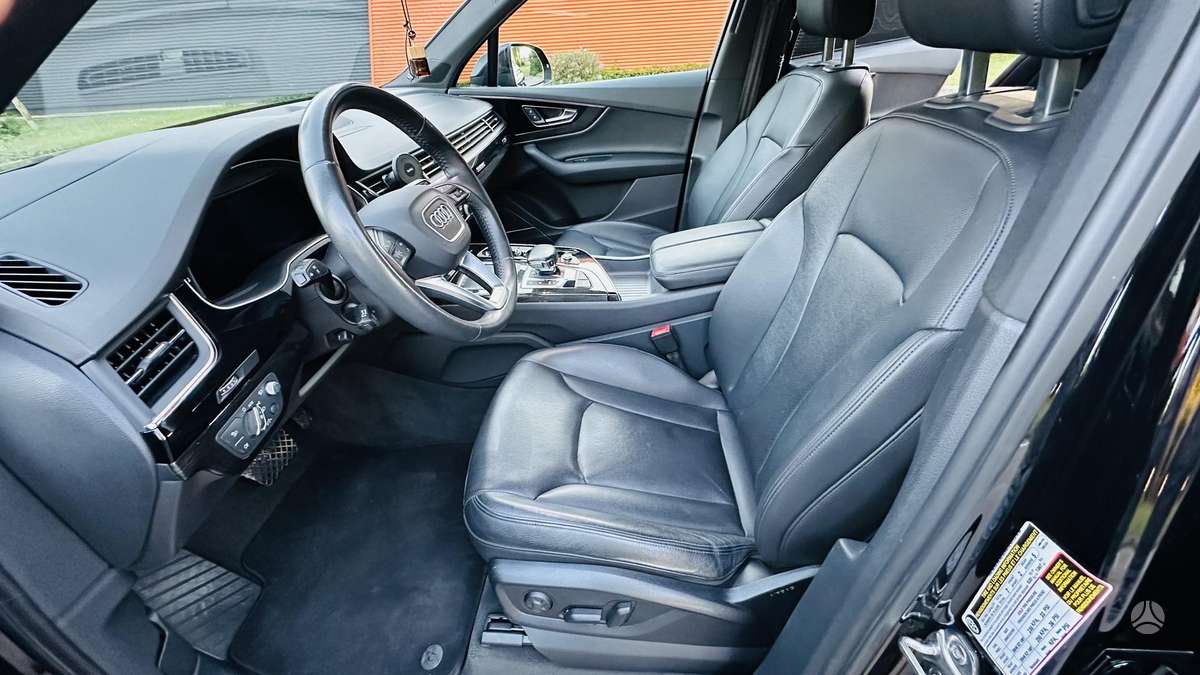 Audi Q7, 3.0 l., Внедорожник / Кроссовер