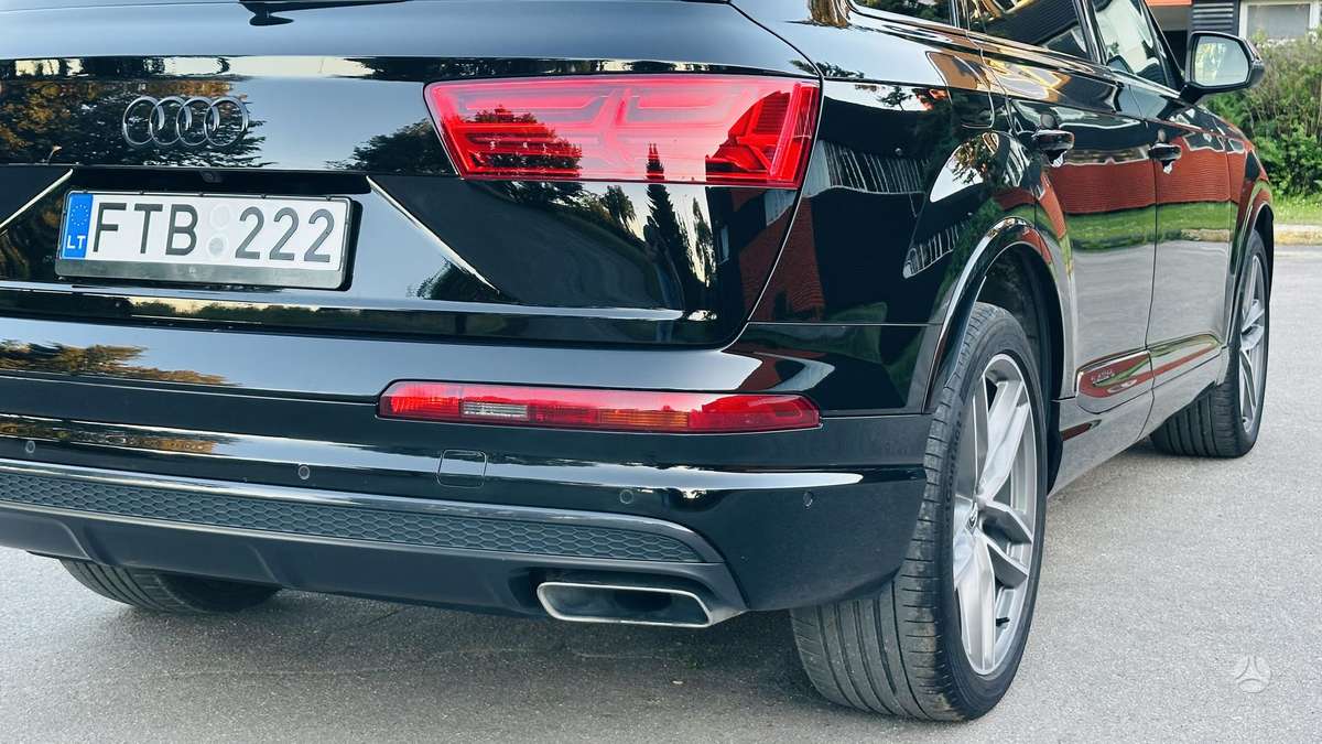 Audi Q7, 3.0 l., Внедорожник / Кроссовер