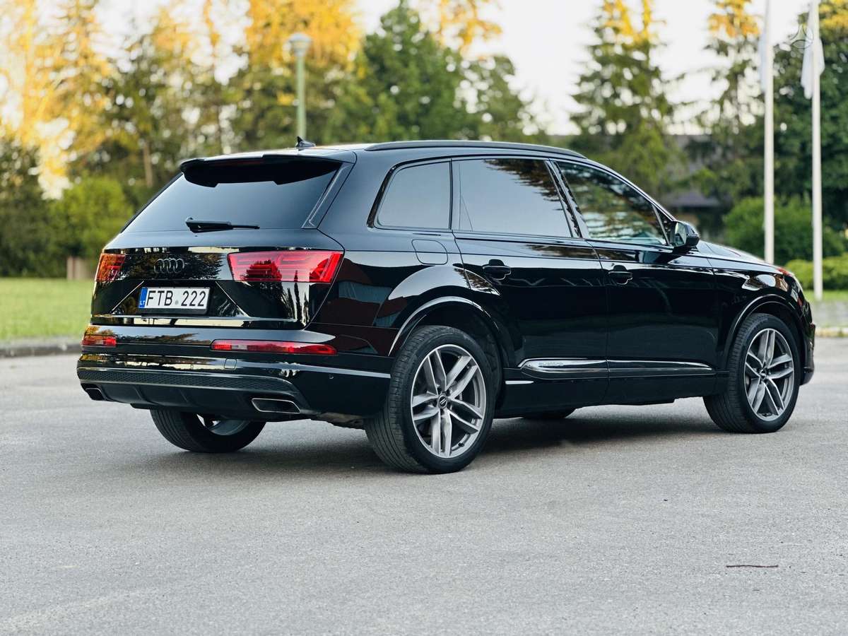 Audi Q7, 3.0 l., Внедорожник / Кроссовер