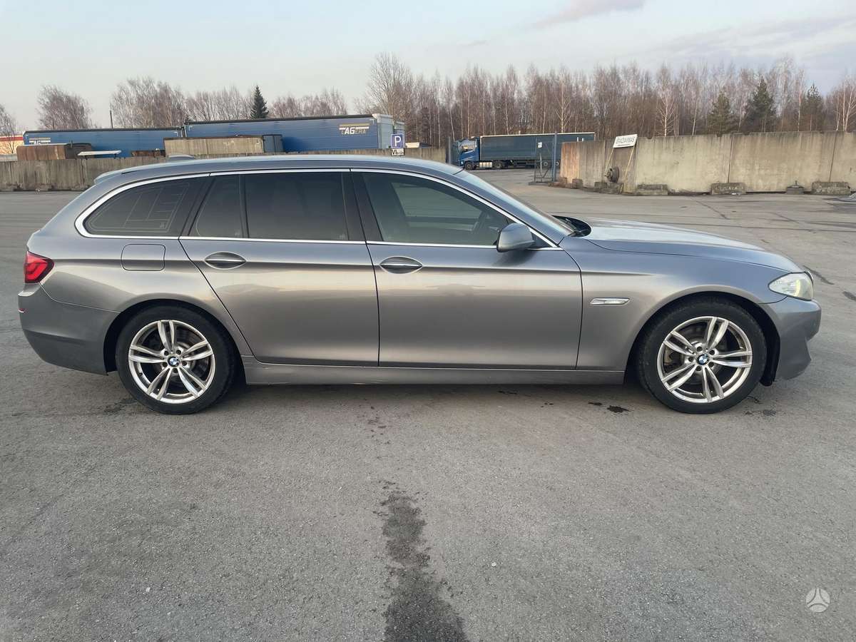BMW 520, 2.0 l., Универсал