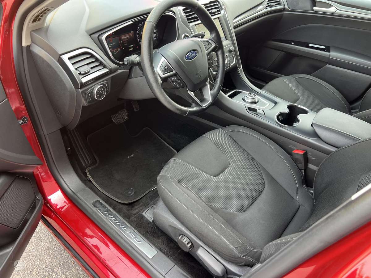 Ford Mondeo, 2.0 l., hatchback