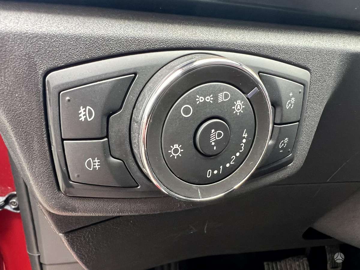 Ford Mondeo, 2.0 l., hatchback