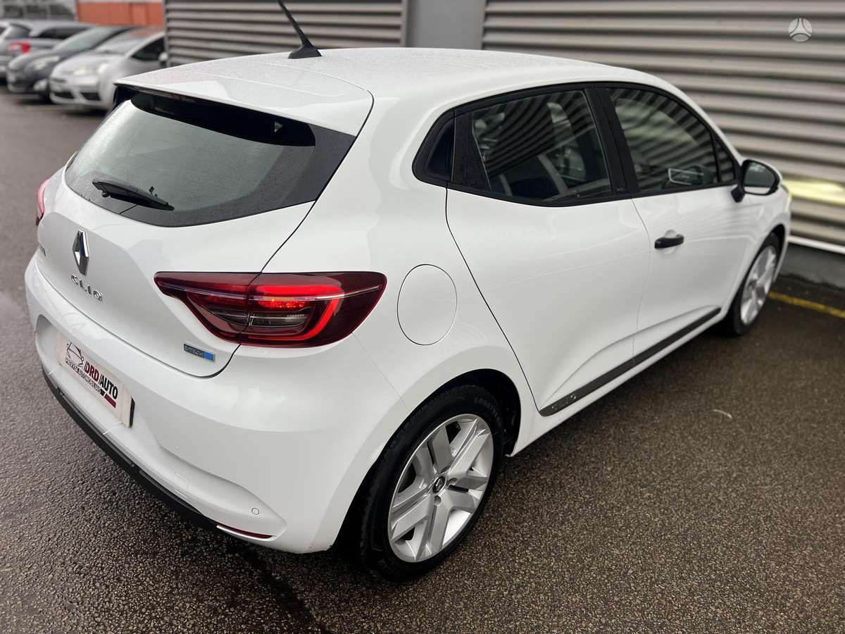 Renault Clio - 5