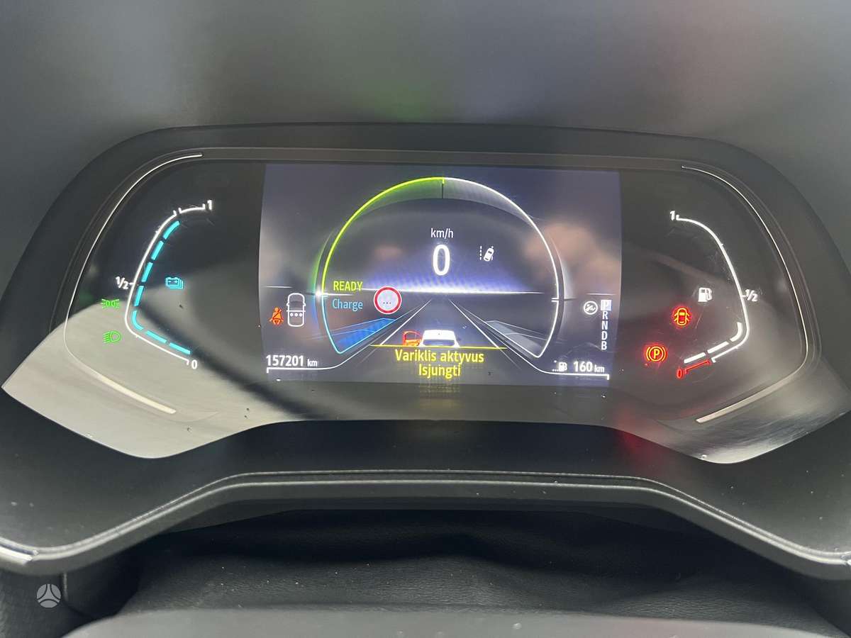 Renault Clio - 10