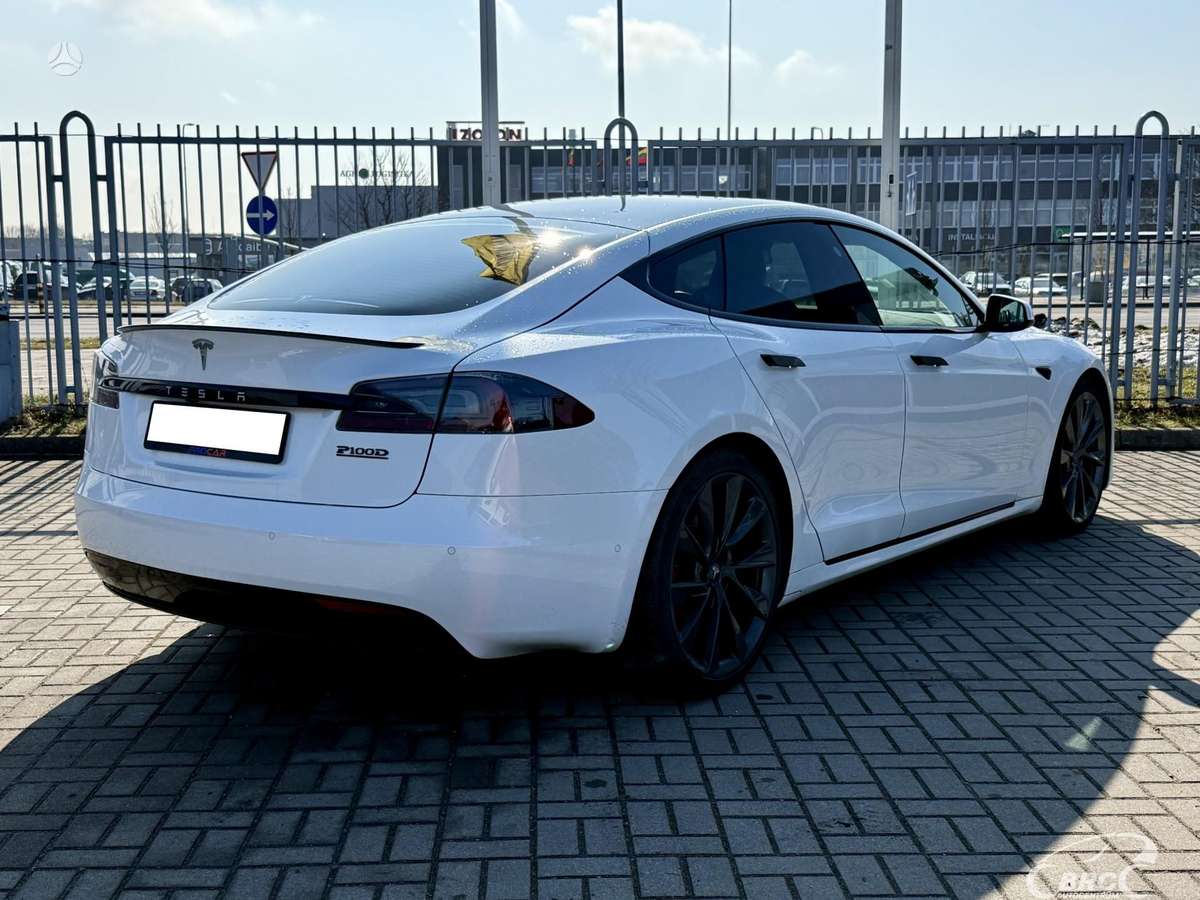 Tesla Model S, 100 кВт·ч, Хэтчбек