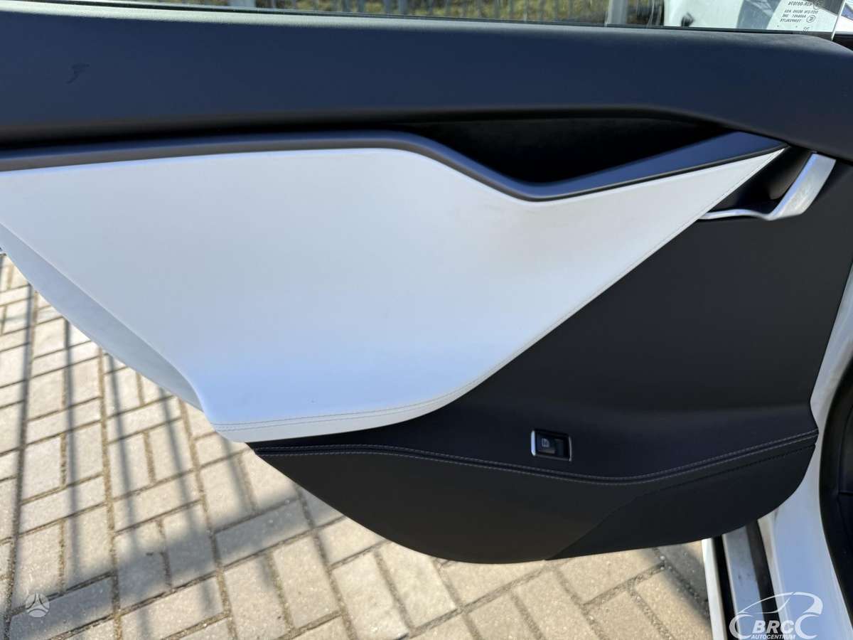 Tesla Model S, 100 kWh, hatchback