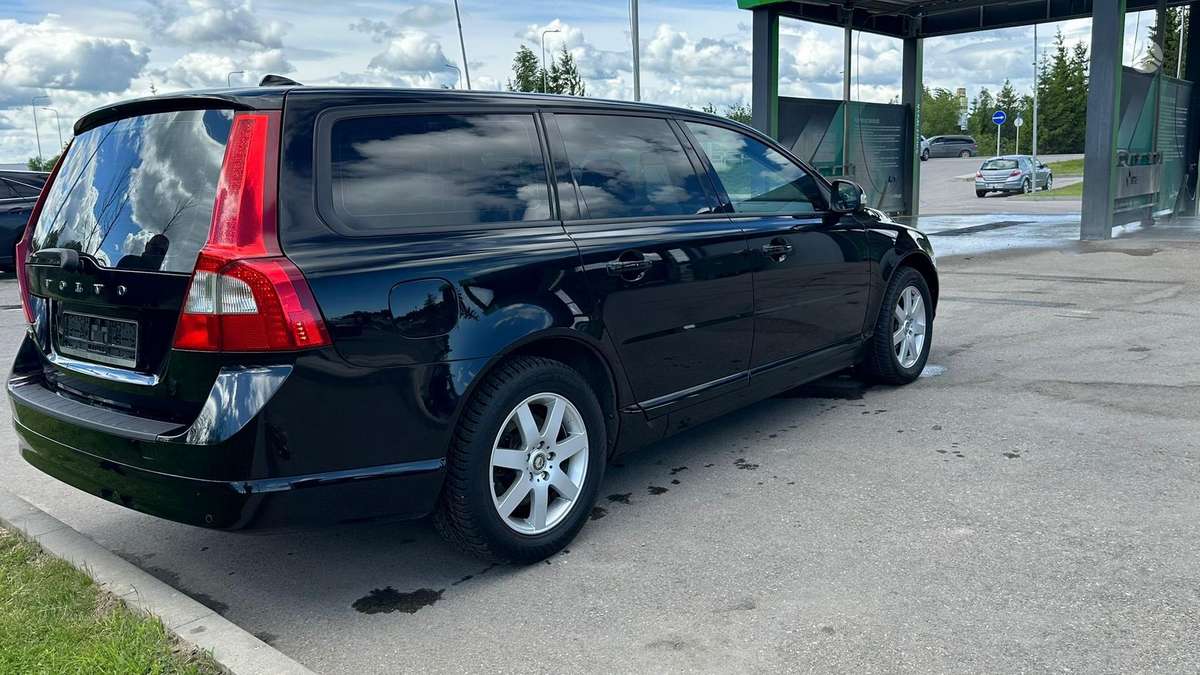 Volvo V70, 2.4 l., Универсал