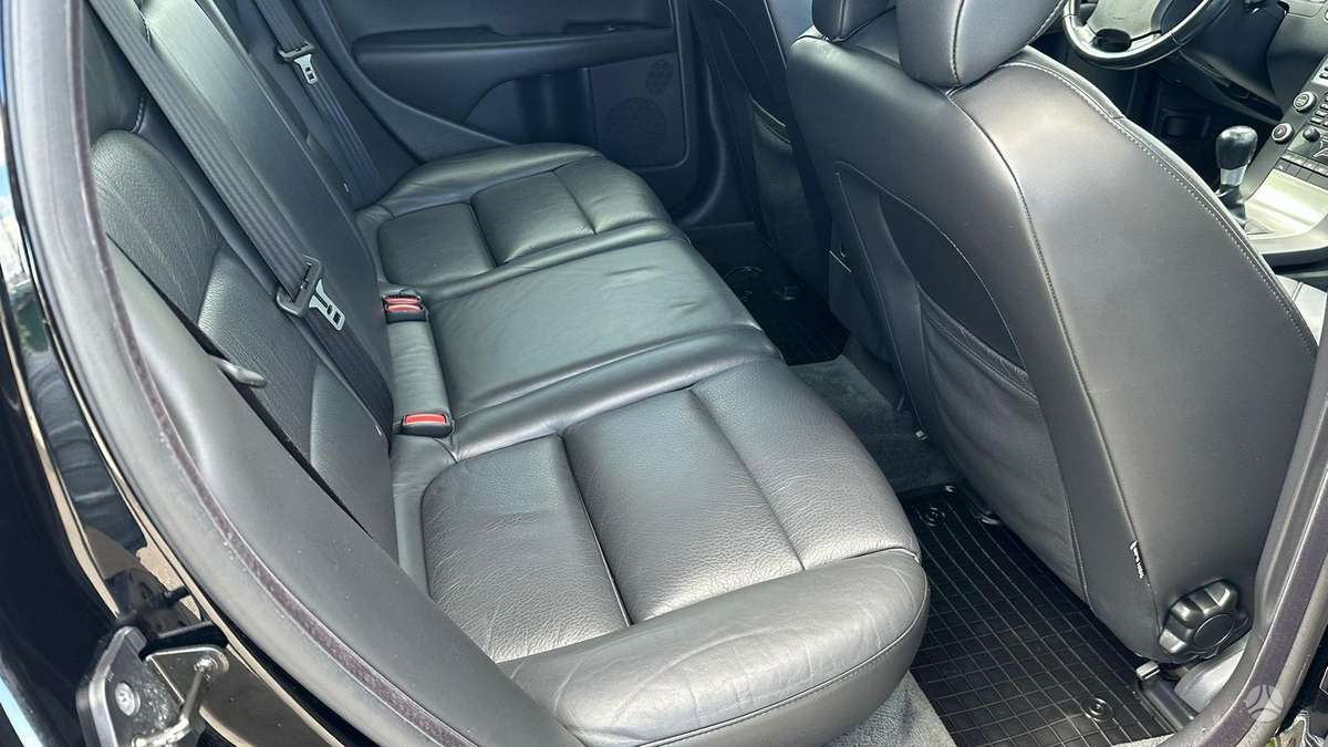 Volvo V70, 2.4 l., Универсал