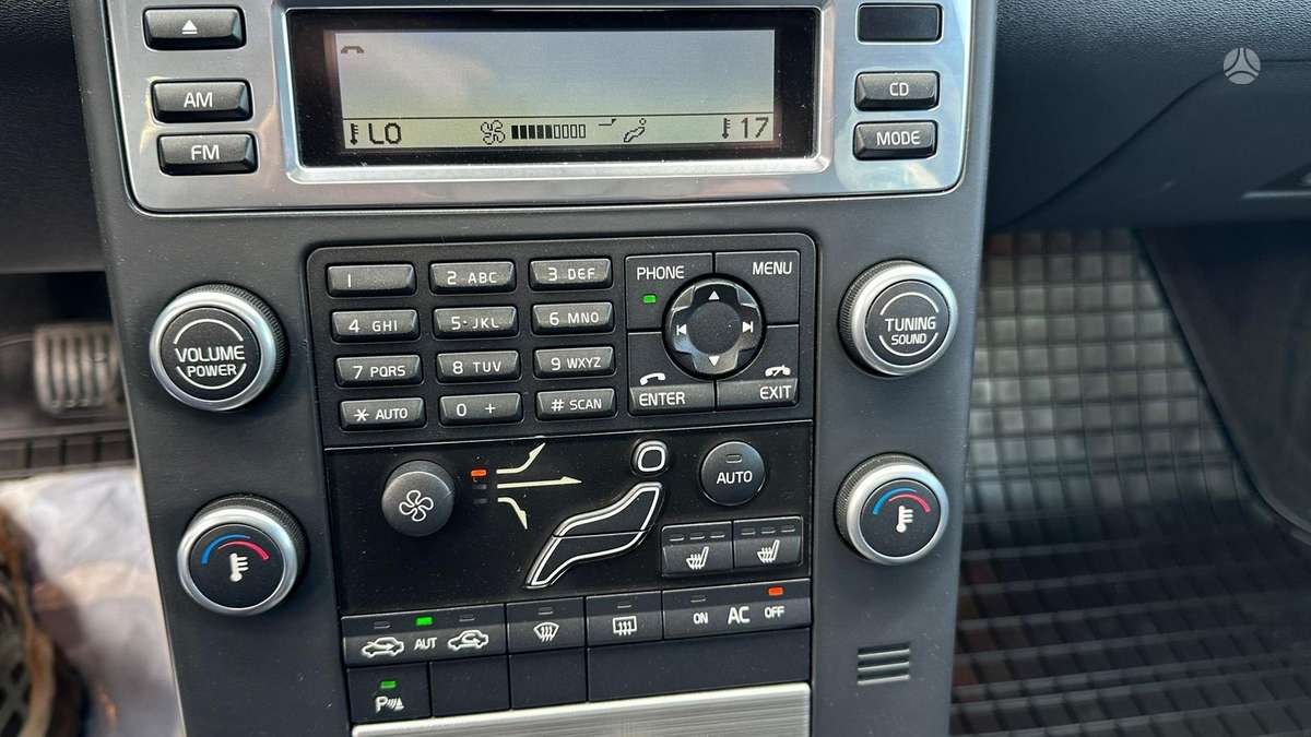 Volvo V70, 2.4 l., Универсал