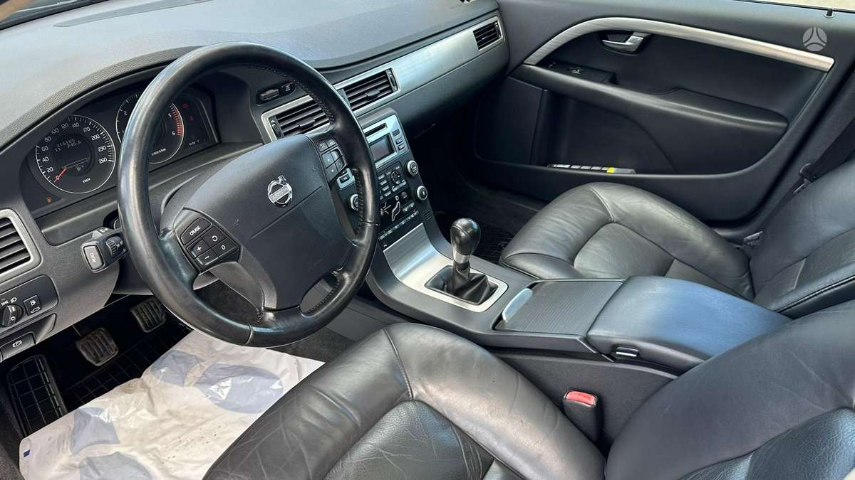 Volvo V70, 2.4 l., Универсал