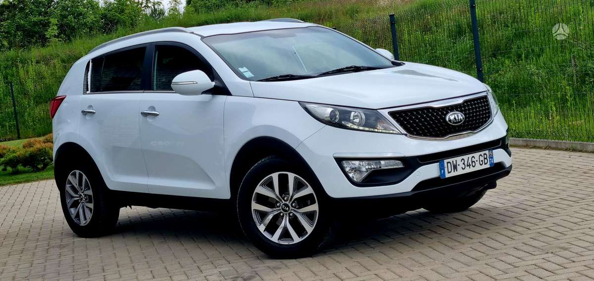 Kia Sportage, 1.7 l., off-road / crossover