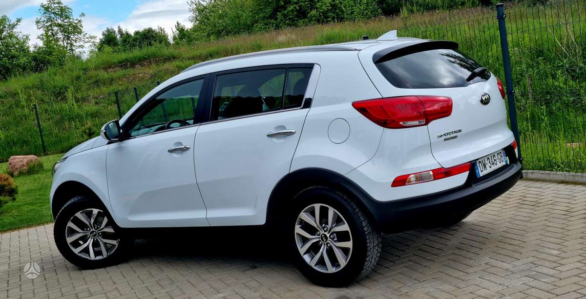 Kia Sportage, 1.7 l., off-road / crossover