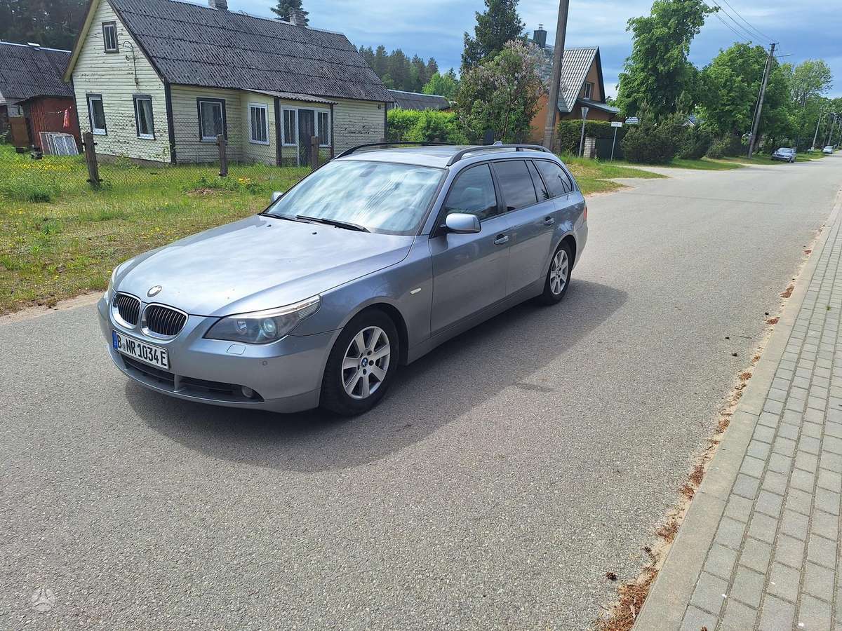 BMW 525, 2.5 l., Универсал