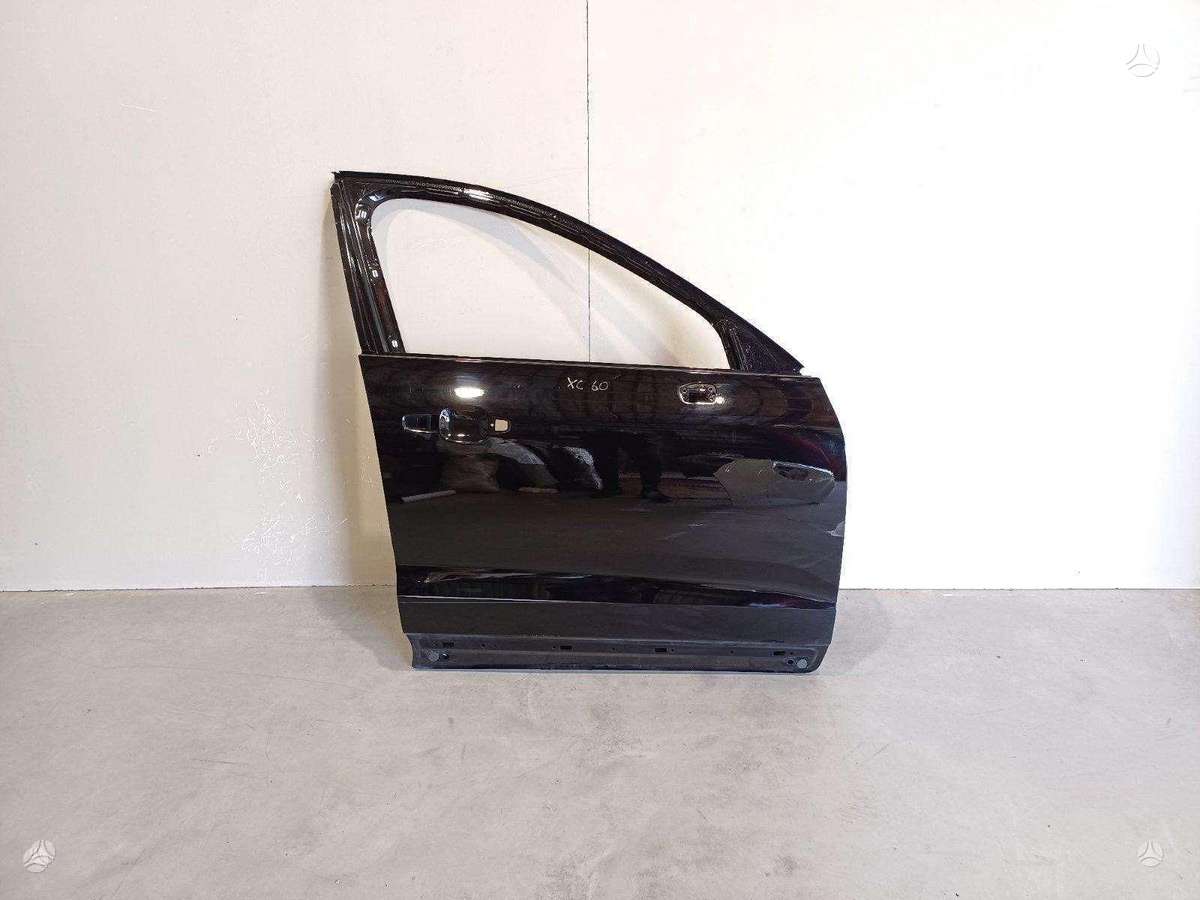 Volvo XC60 virsbūves detaļas