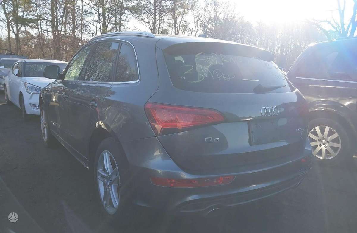 Audi Q5 Variklis ctu spalva lz7s