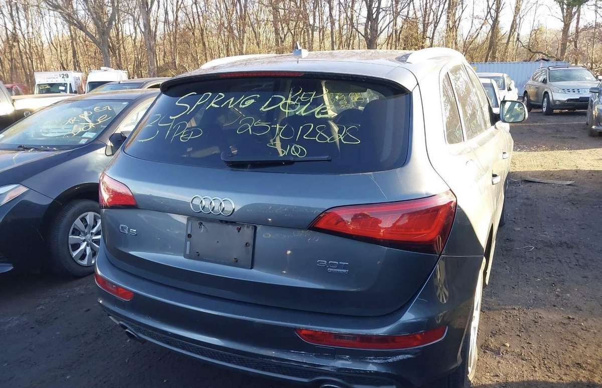 Audi Q5 Variklis ctu spalva lz7s