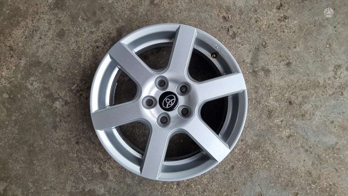 Toyota, lengvojo lydinio, R16
