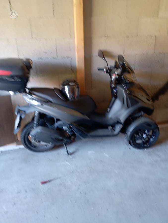 Piaggio MP3 300cc, tricikli