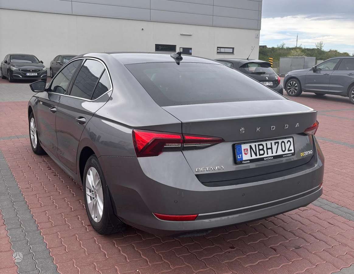 Škoda Octavia - 5