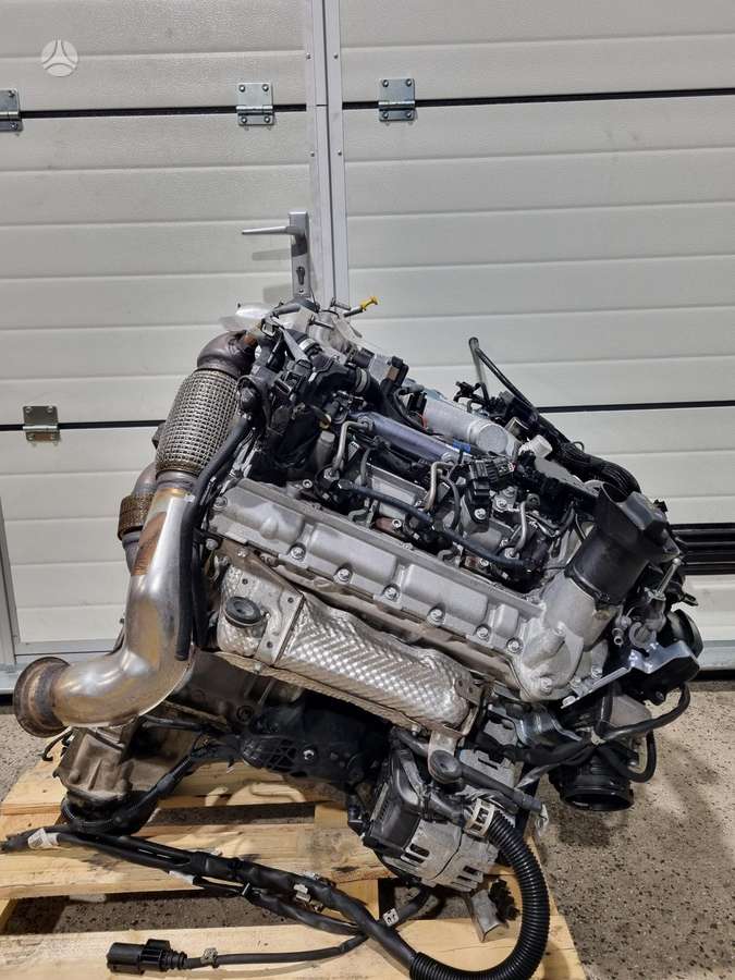Mercedes-Benz GLS350, 642.826, engine