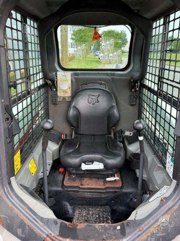 Bobcat S550, mini krautuvai