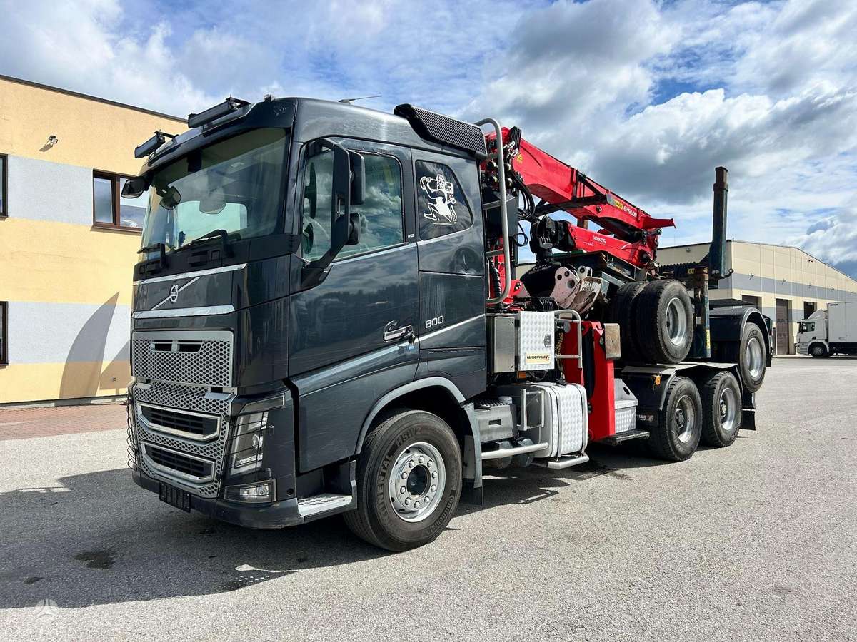 Volvo FH16, лесовозы