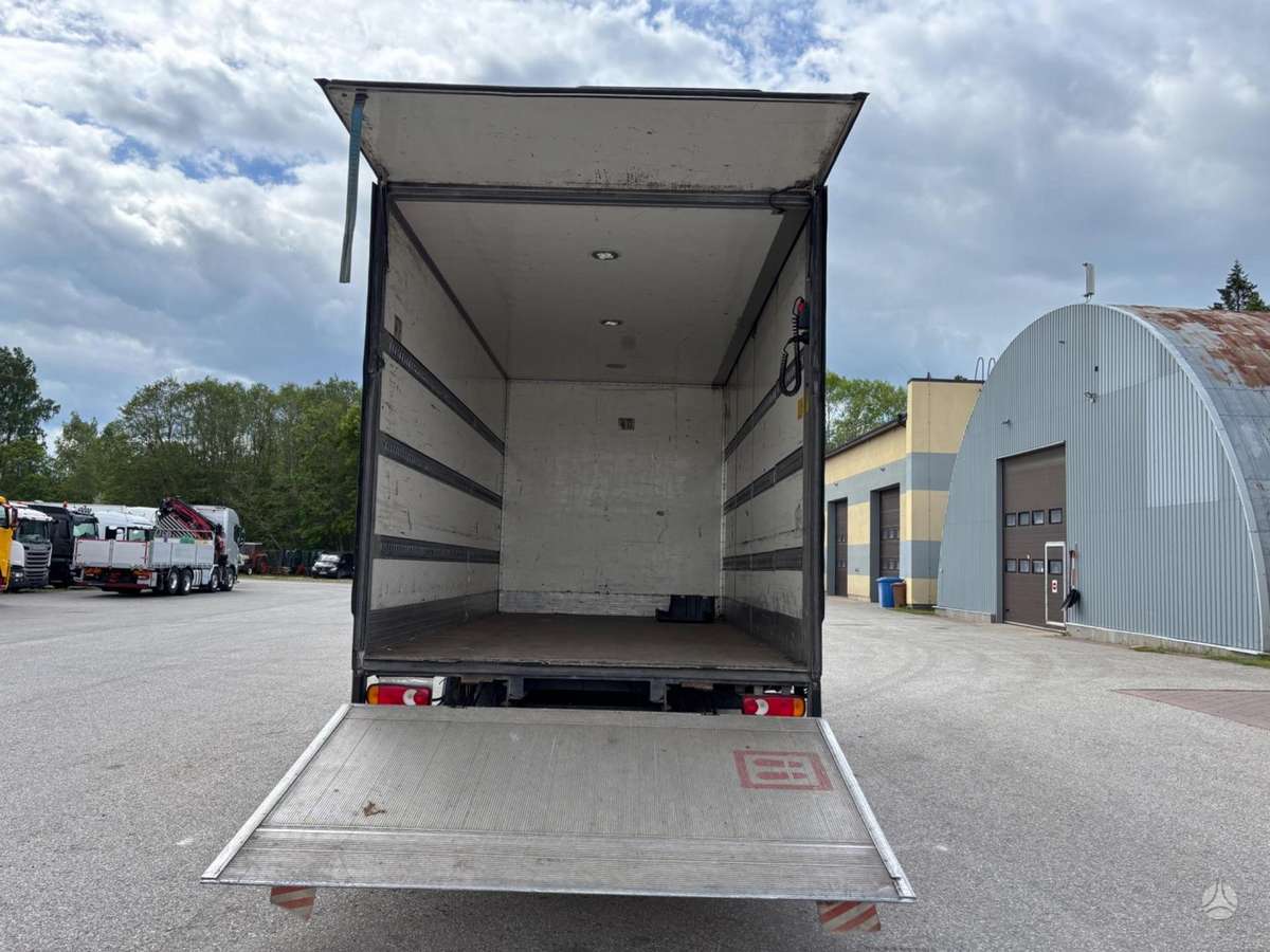DAF LF 180, box trucks / box vans