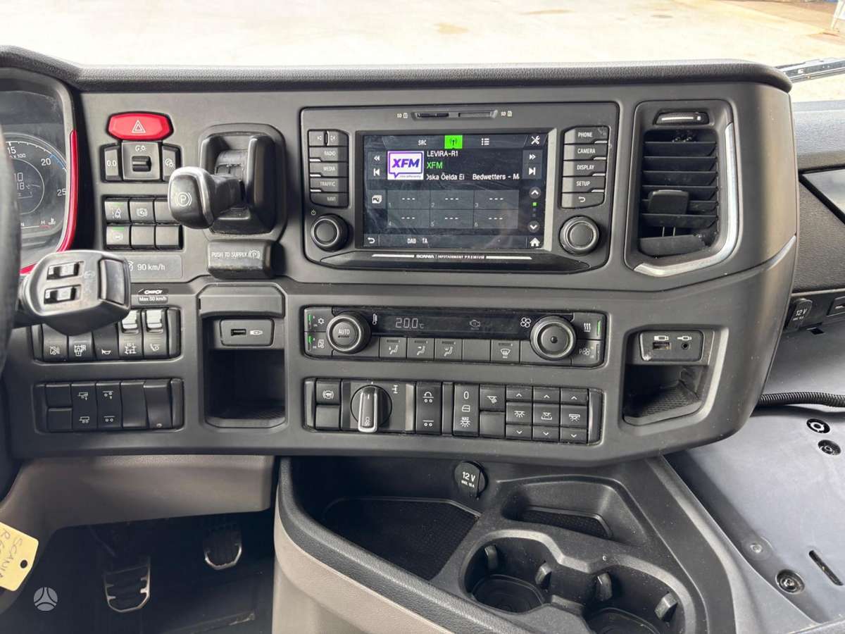 Scania R650, single sleeper