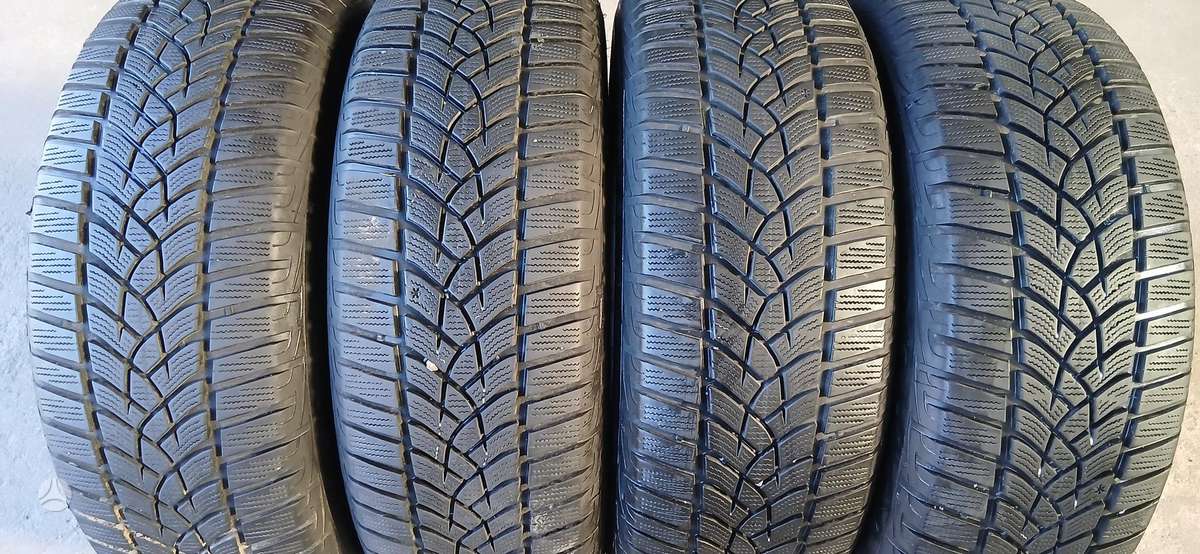 Goodyear, winter 215/60 R16