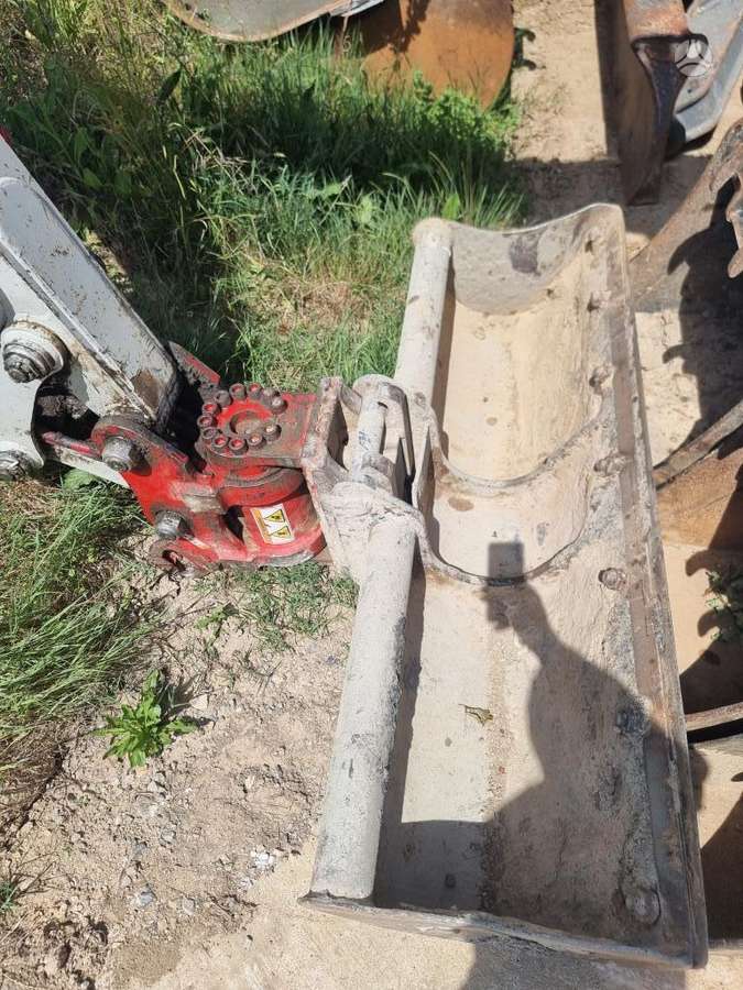 Takeuchi TB257FR, mini excavator
