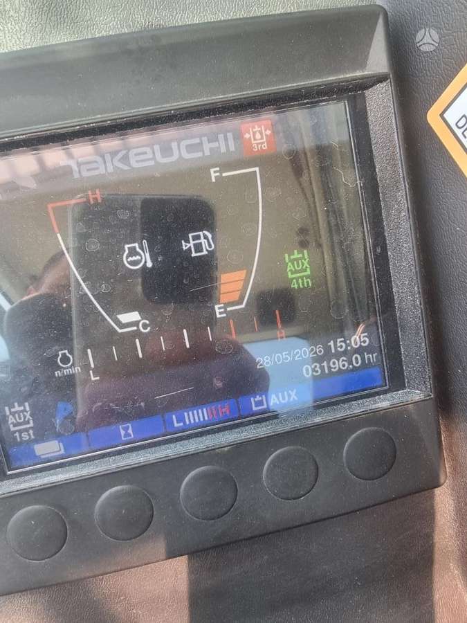 Takeuchi TB257FR, мини-экскаваторы