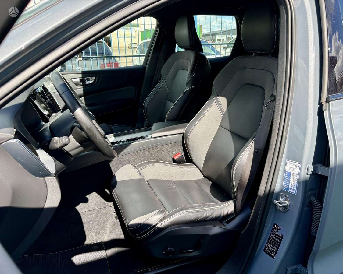 Volvo XC60 - 12