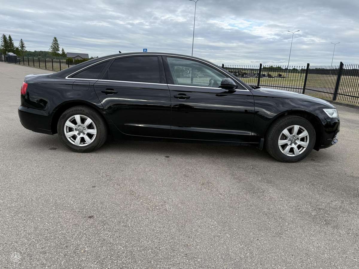 Audi A6, 2.0 l., sedanas