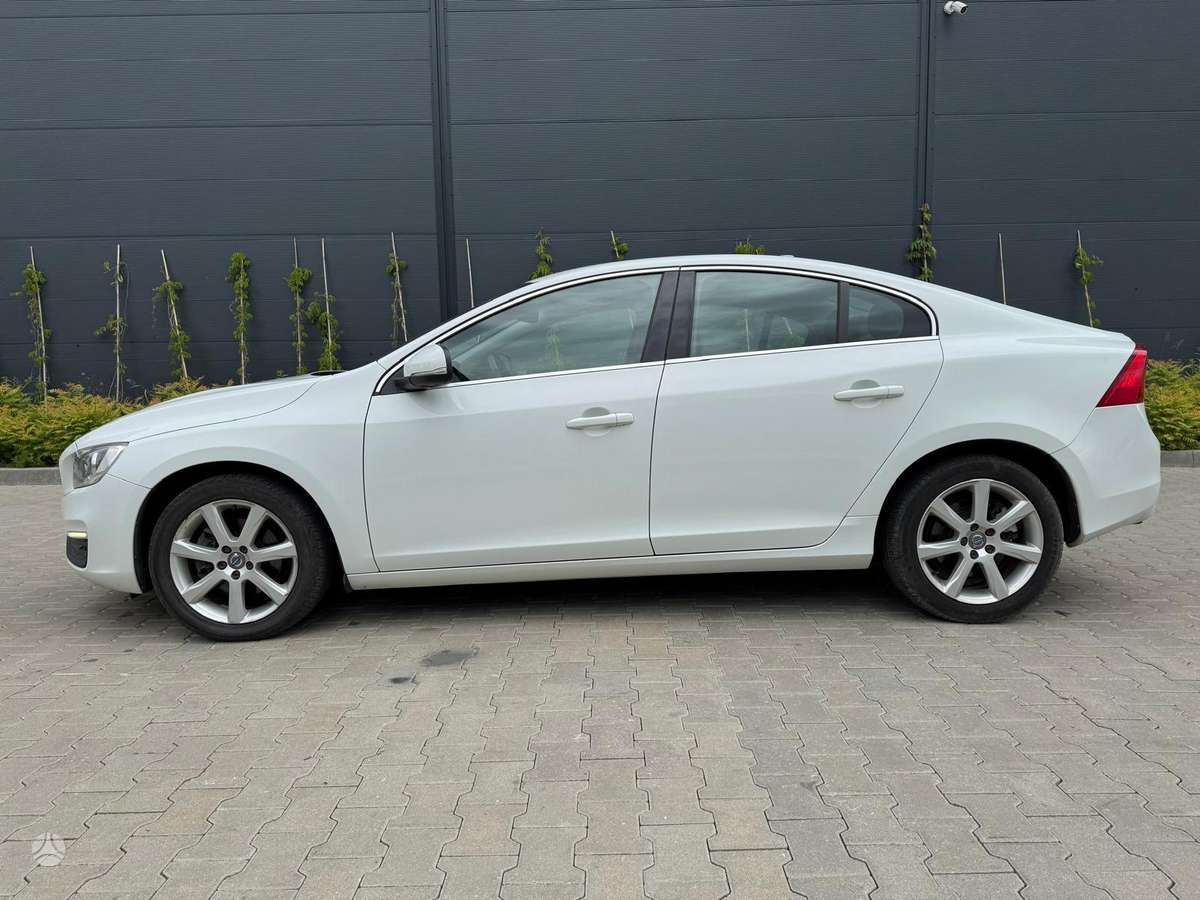 Volvo S60, 2.0 l., Седан