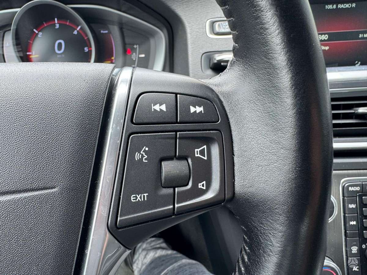 Volvo S60, 2.0 l., Седан