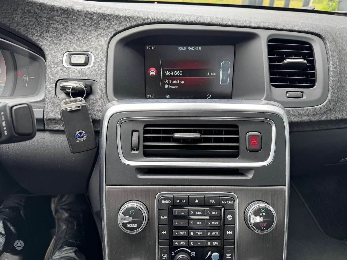 Volvo S60, 2.0 l., Седан