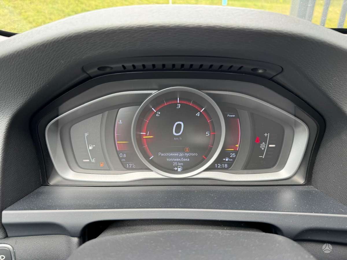 Volvo S60, 2.0 l., Седан