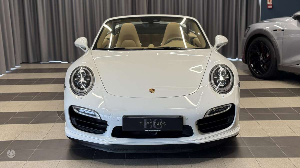 Porsche 911 - 2